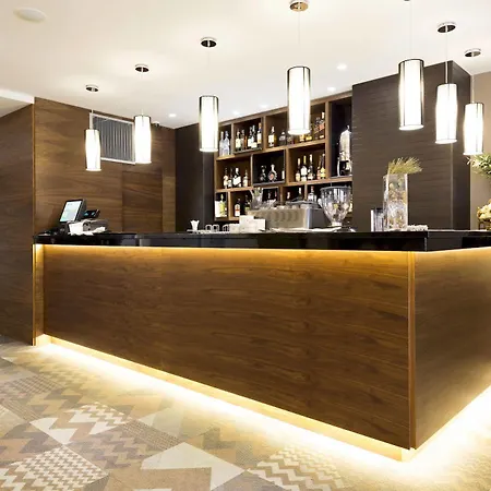Constantine The Great Hotel 4*